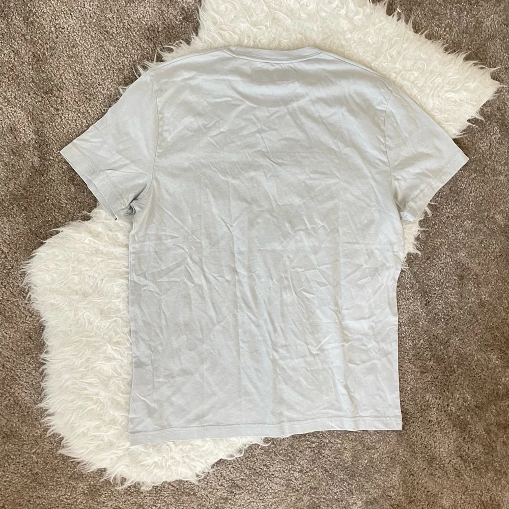 (BNWT) Abercrombie Light Blue/Gray Shirt - Picture 2 of 3